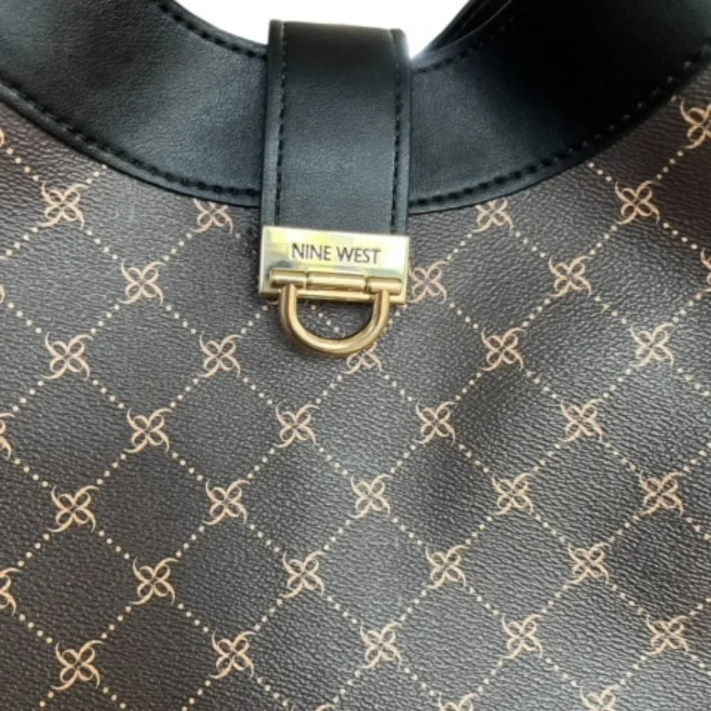 Nine West Bag - Picture 2 of 3